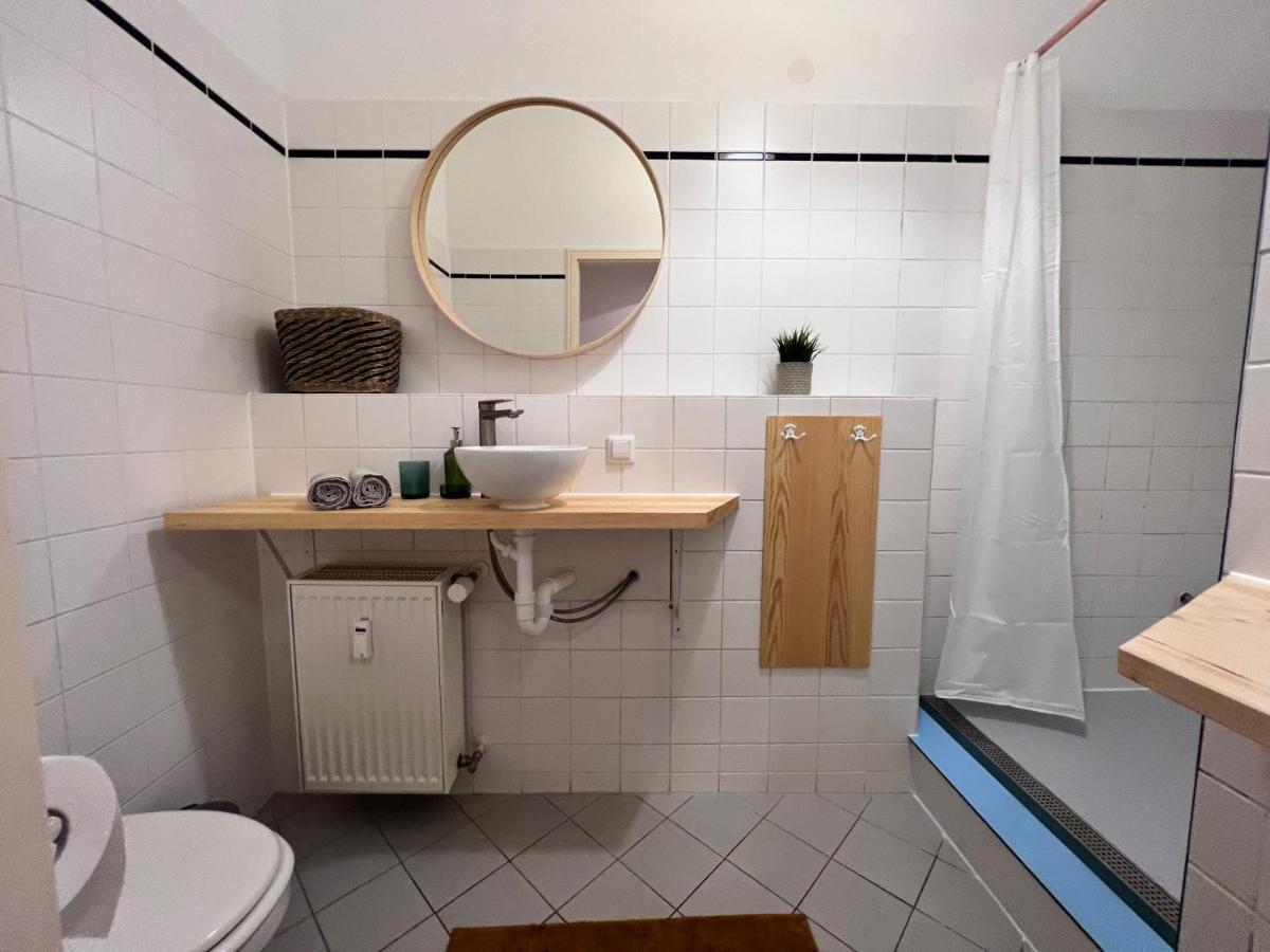Gemuetliche 2-Zimmer-Wohnung Zentral Friedrichshain Berlijn Buitenkant foto
