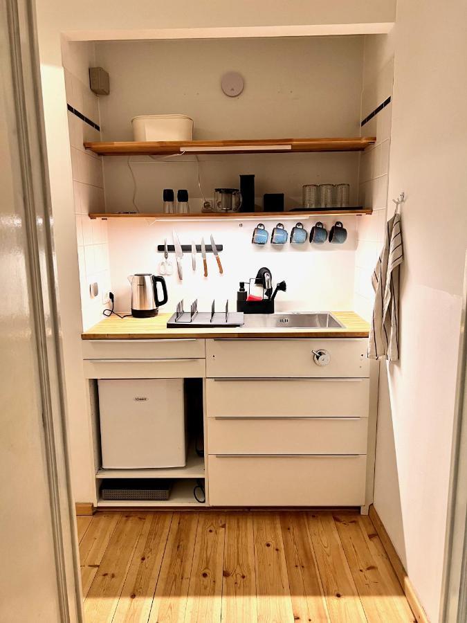 Gemuetliche 2-Zimmer-Wohnung Zentral Friedrichshain Berlijn Buitenkant foto
